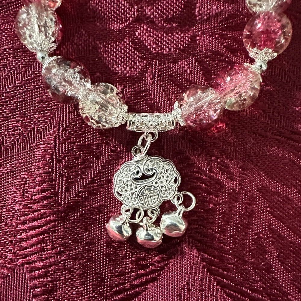 Elegant Pink Beaded Bracelet with Silver Charm - Picture 4 of 4